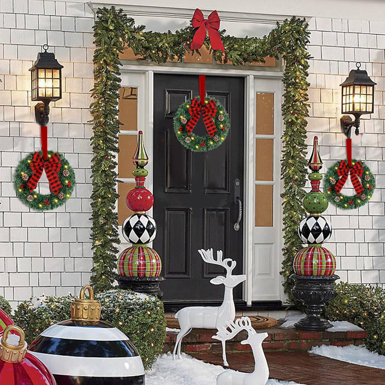 ATDAWN 3 Pack Mini Christmas Wreath with Light