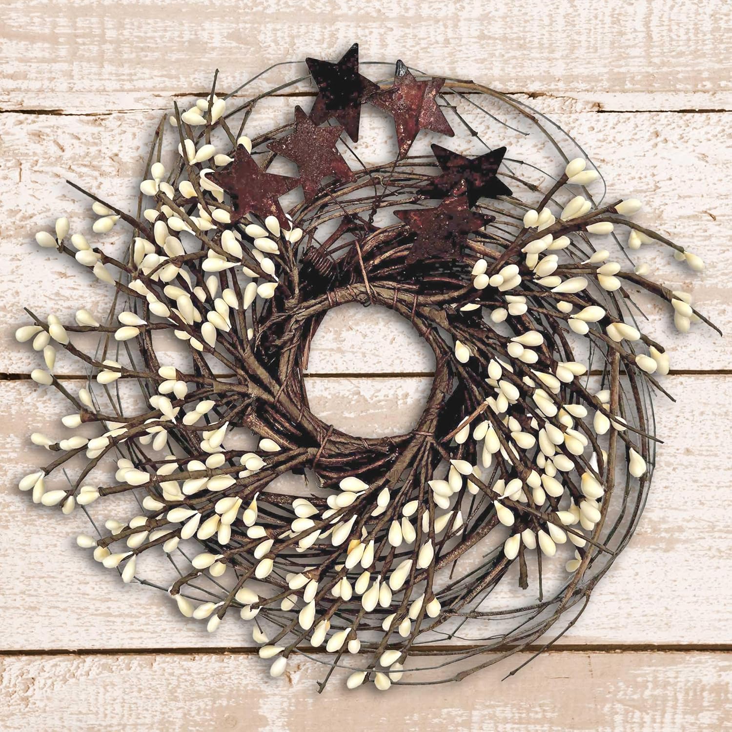 BCD Rusty Star Wreath with Ivory Berries