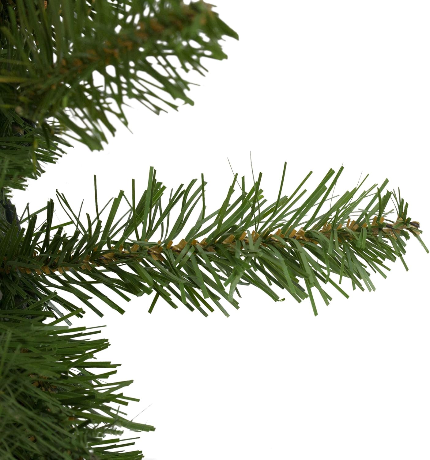 Everett Pine Artificial Christmas Wreath 36-Inch Unlit 1