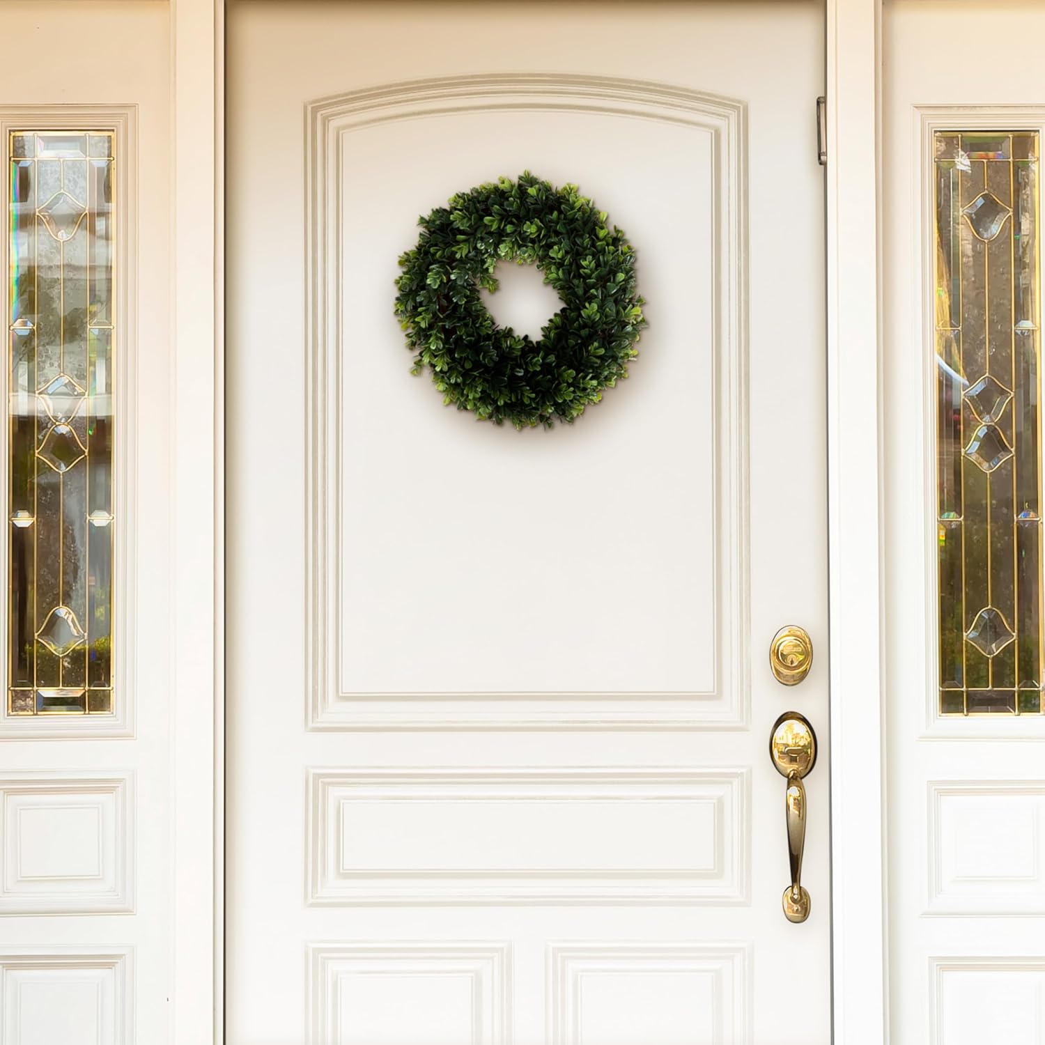 Pure Garden 12-Inch UV Resistant Boxwood Wreath