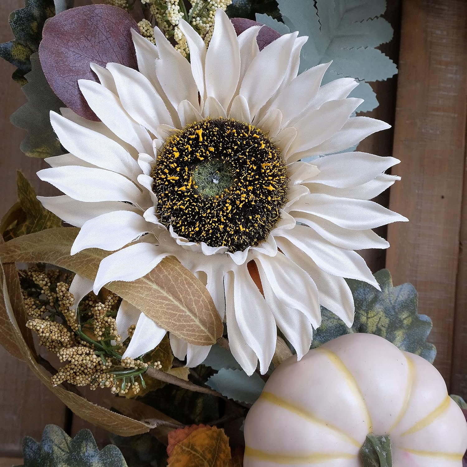 Idyllic 20 Inch White Sunflower Pumpkin Fall Wreath