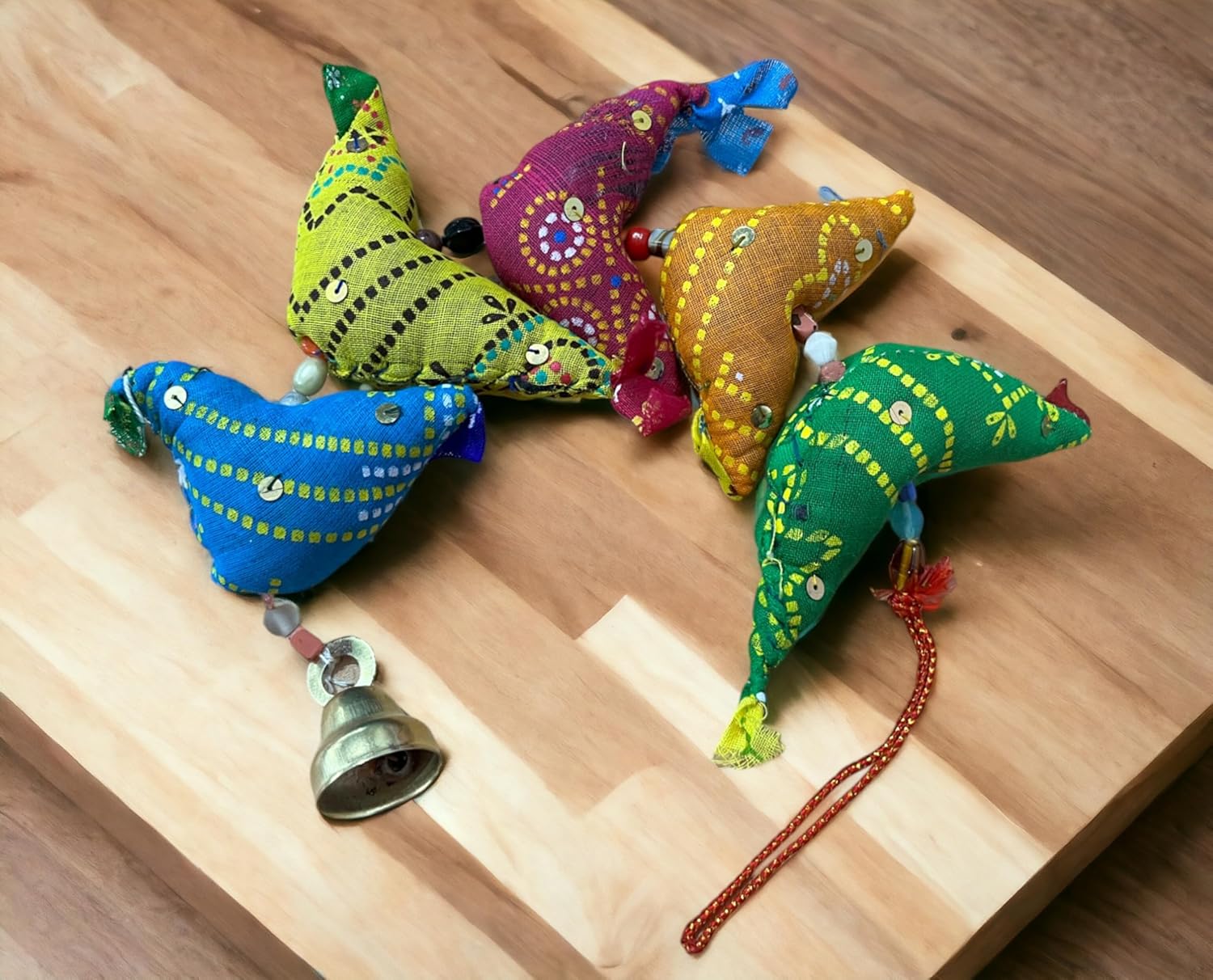 Mango Gifts Five Fat Chicks Bell Totem Prosperity Hens