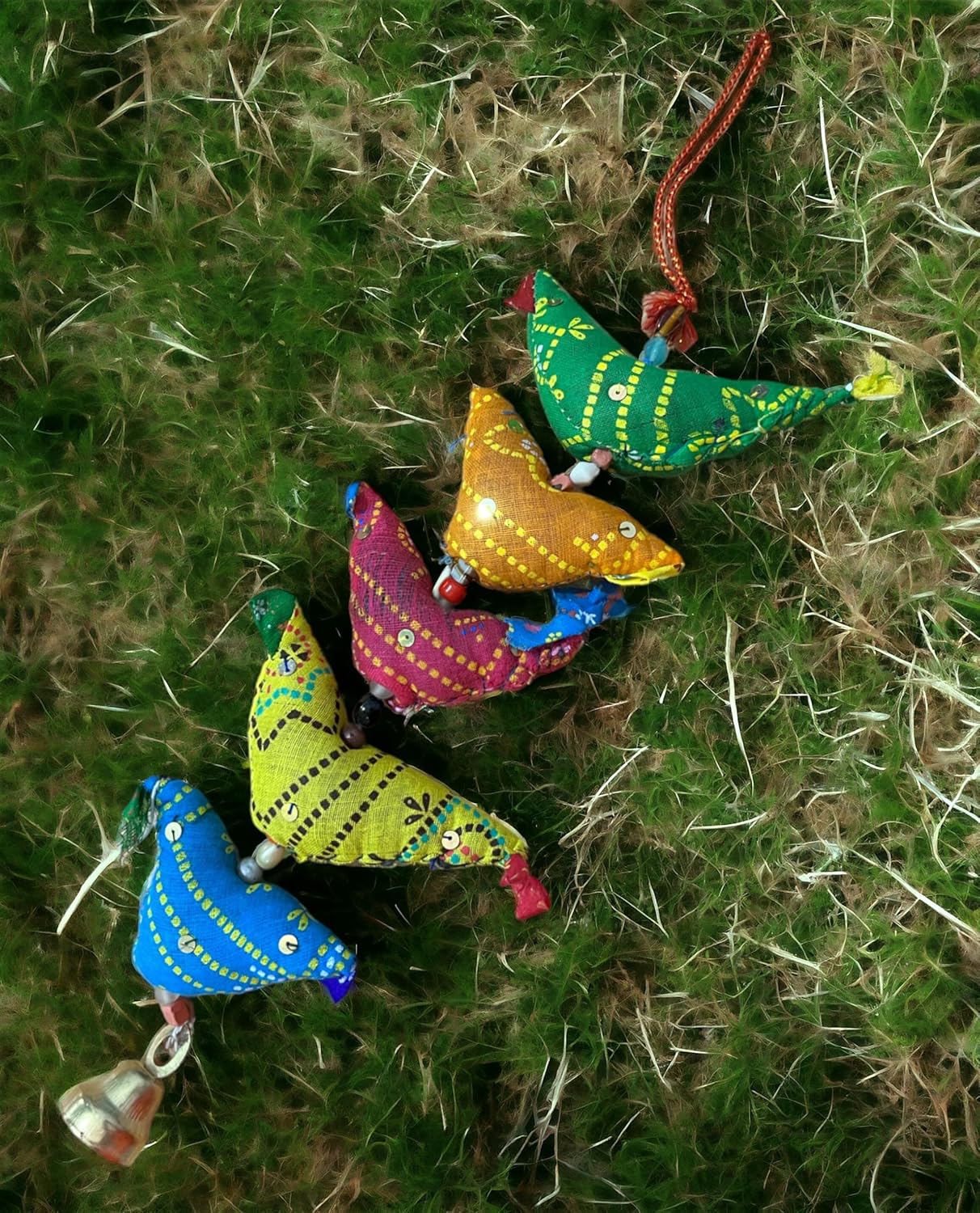 Mango Gifts Five Fat Chicks Bell Totem Prosperity Hens