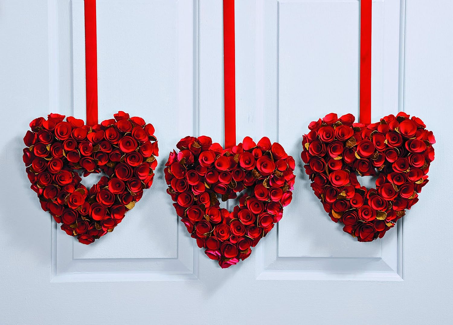Fun Express Valentine Wreath 10 Inch Heart Decor